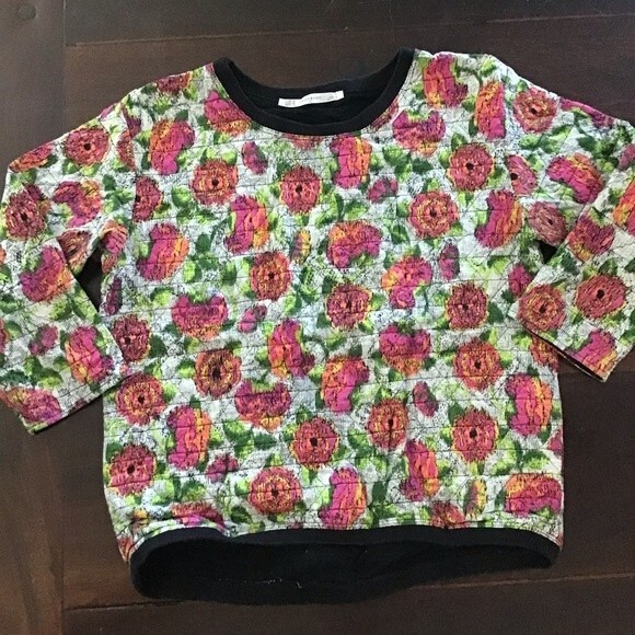 Zara Tops - Zara Floral Quilted Pullover M